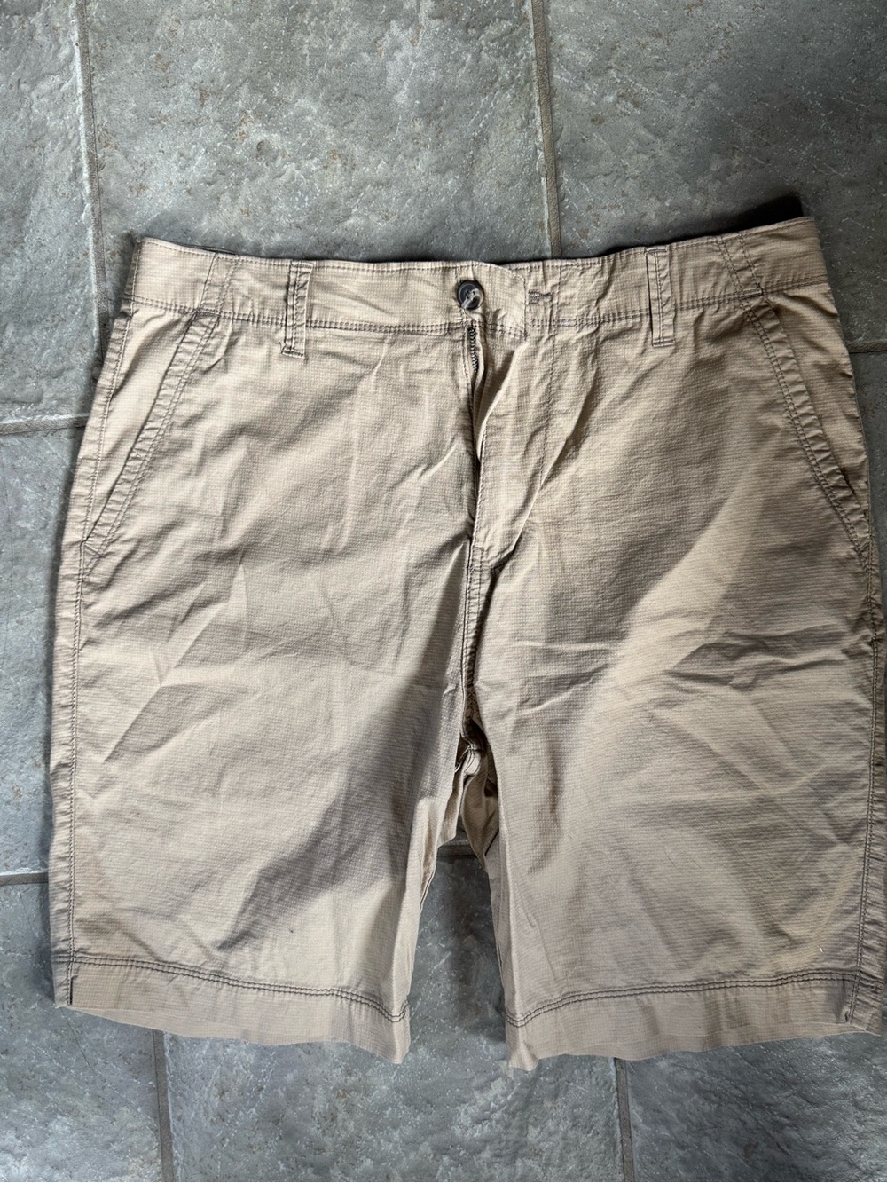 Denali Men's Casual Tan Shorts - Comfortable Everyday Wear